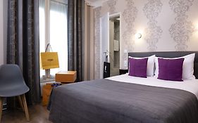 Hotel de Geneve Paris